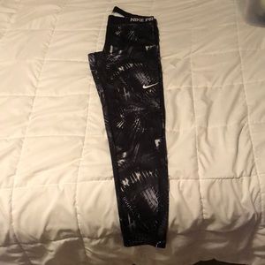 Athletic pants